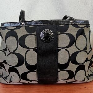 Coach Signature Stripe Logo Kiss-Lock Carryall